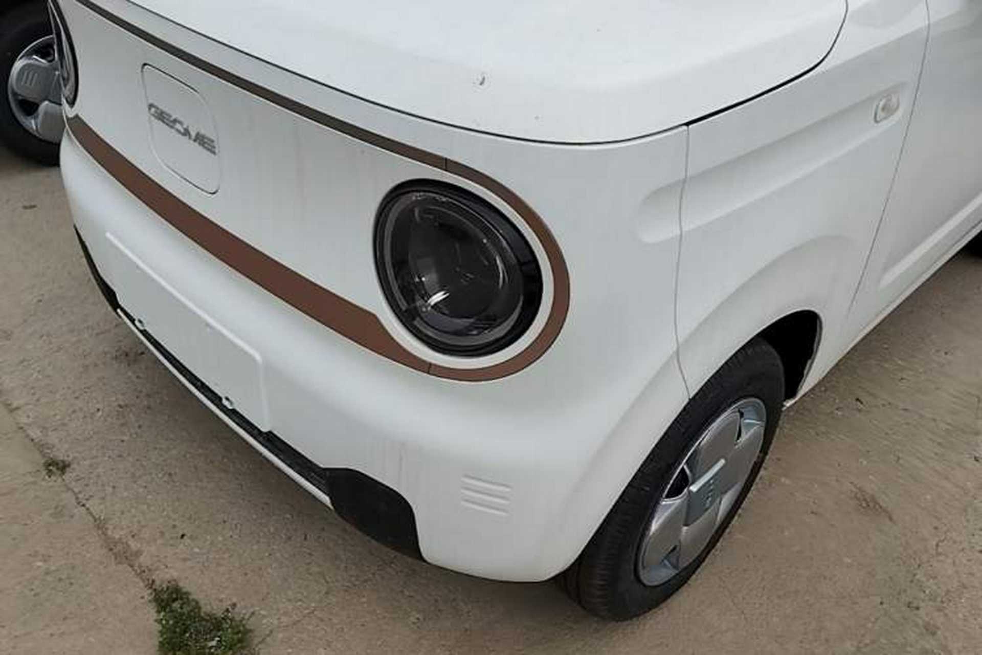 Used Geely Galaxy Panda 2024 Panda Mini 200km Endurance Bear Left Front Headlight