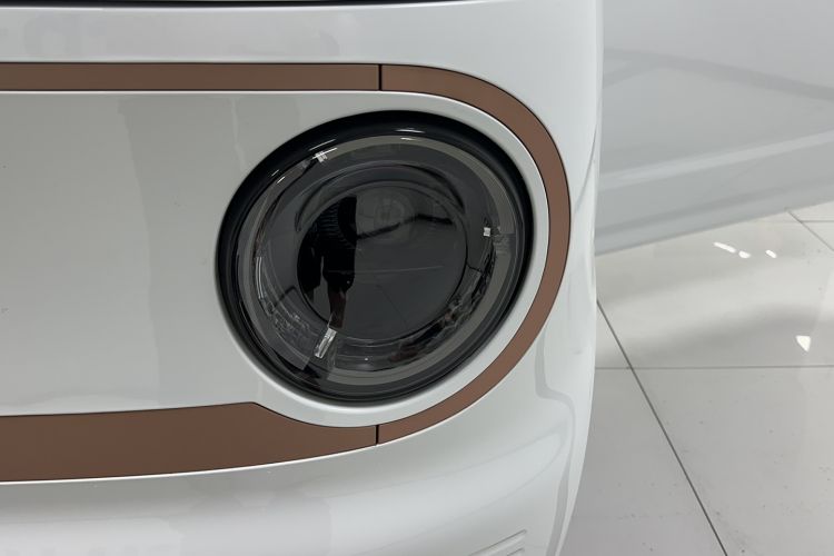 Used Geely Galaxy Panda 2024 Panda Mini 200km Endurance Bear Left Front Headlight