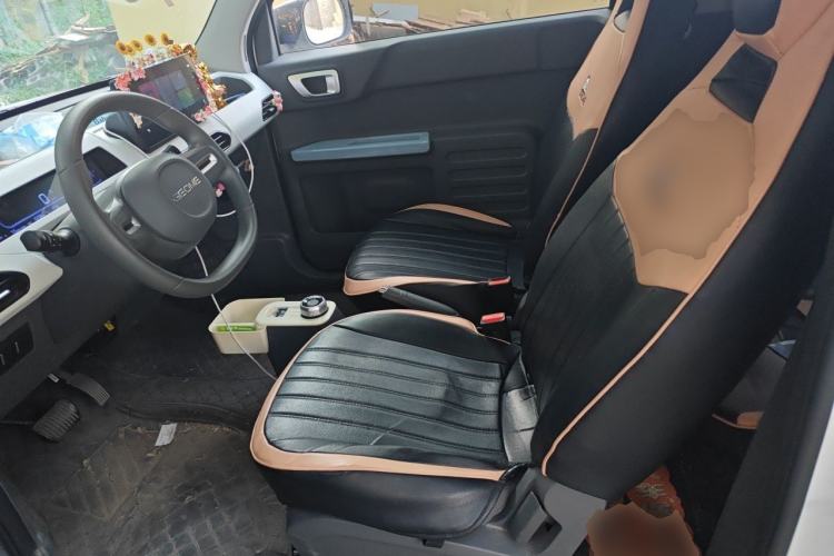 Used Geely Galaxy Panda 2024 Panda Mini 200km Endurance Bear Left Front Seat