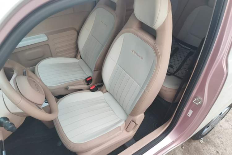 Used Geely Galaxy Panda 2024 Panda Mini 200km Endurance Bear Left Front Seat