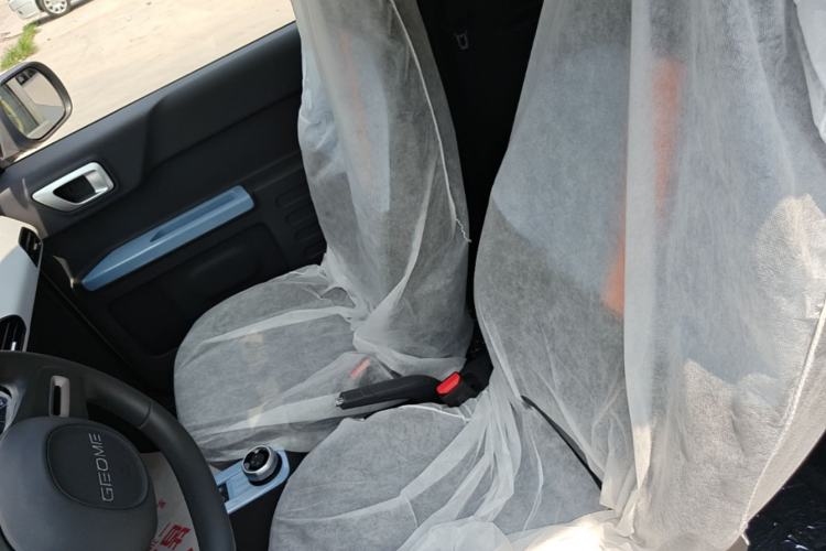 Used Geely Galaxy Panda 2024 Panda Mini 200km Endurance Bear Left Front Seat