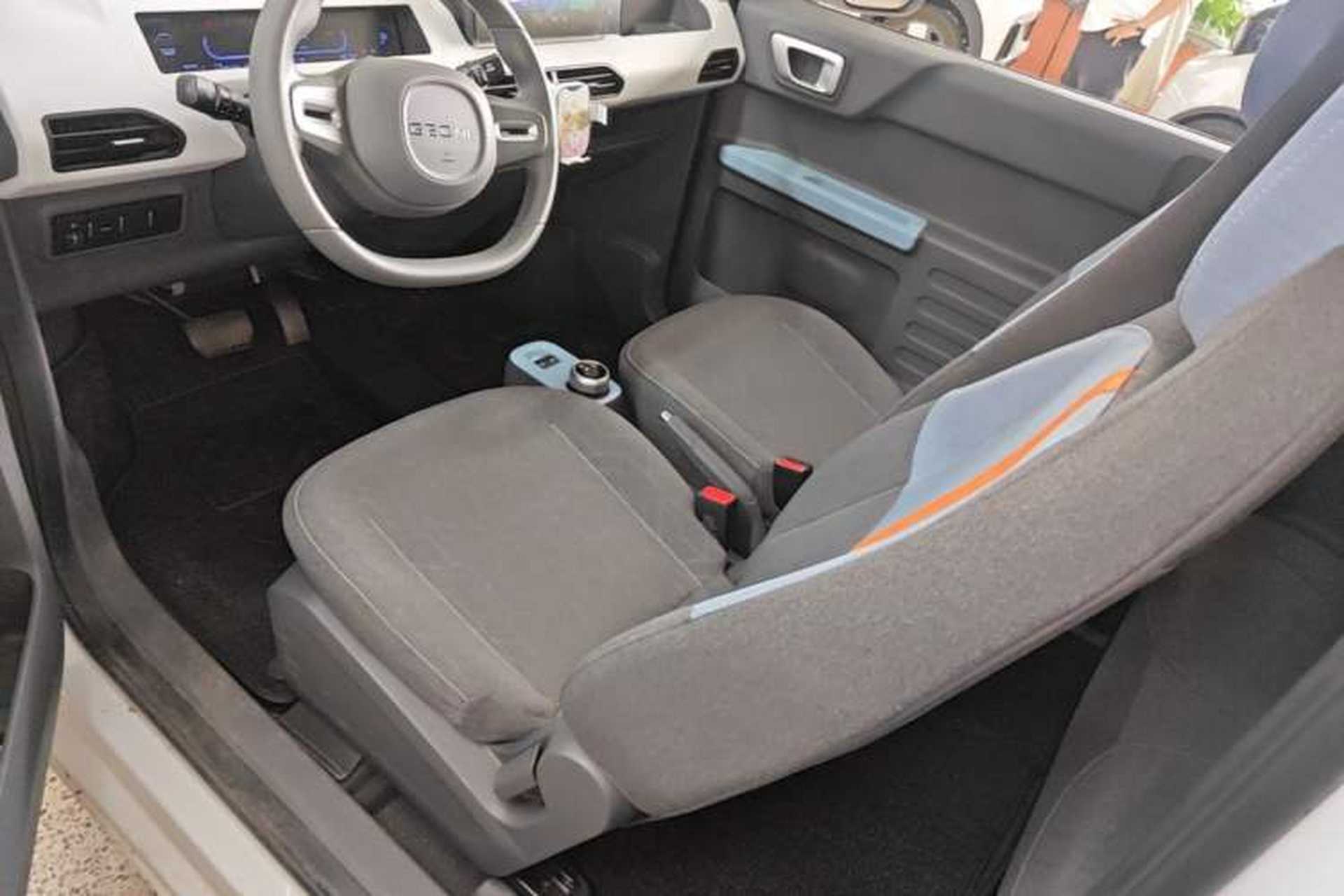 Used Geely Galaxy Panda 2024 Panda Mini 200km Endurance Bear Left Front Seat
