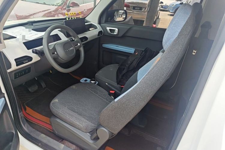 Used Geely Galaxy Panda 2024 Panda Mini 200km Endurance Bear Left Front Seat