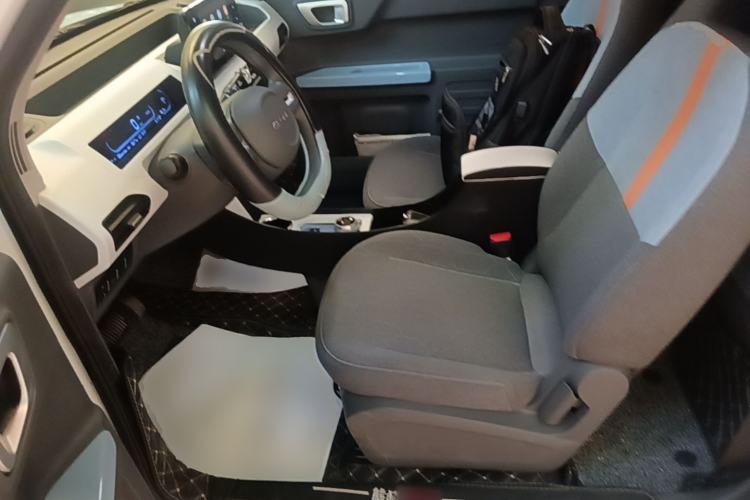 Used Geely Galaxy Panda 2024 Panda Mini 200km Endurance Bear Left Front Seat