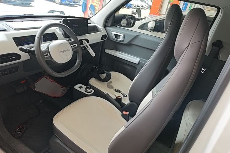 Used Geely Galaxy Panda 2024 200km Panda Rider Left Front Seat