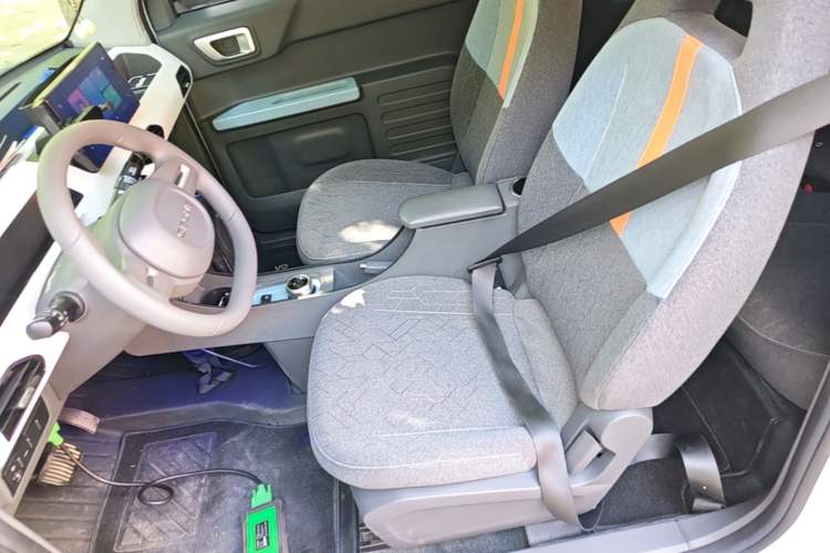 Used Geely Galaxy Panda 2024 Panda Mini 200km Endurance Bear Left Front Seat