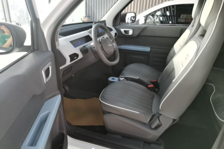 Used Geely Galaxy Panda 2024 Panda Mini 200km Endurance Bear Left Front Seat