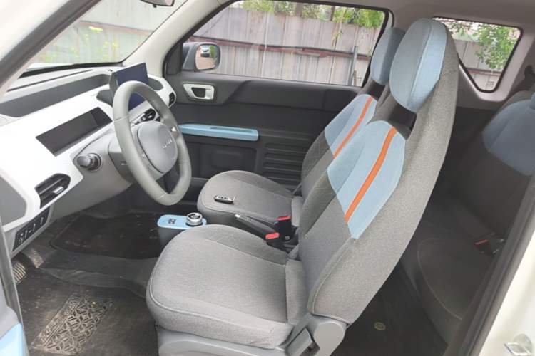 Used Geely Galaxy Panda 2024 Panda Mini 200km Endurance Bear Left Front Seat