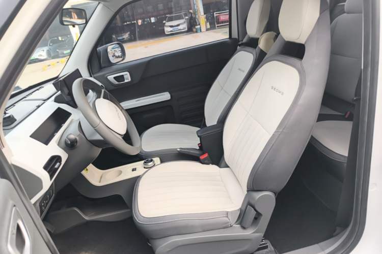 Used Geely Galaxy Panda 2024 200km Panda Kart Left Front Seat