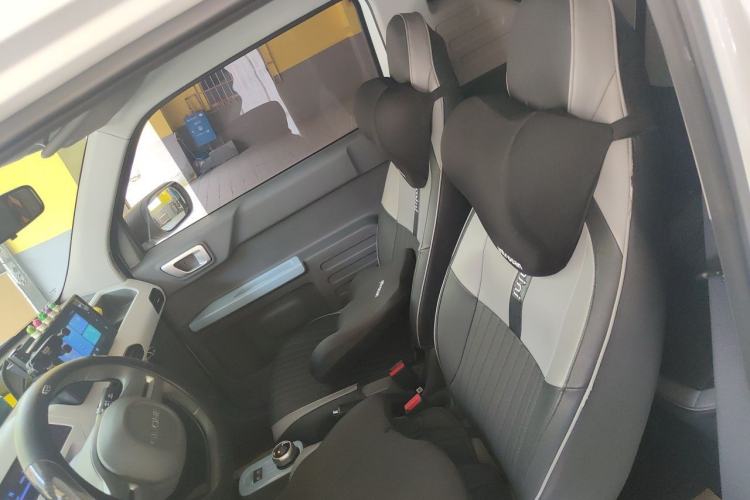 Used Geely Galaxy Panda 2024 Panda Mini 200km Endurance Bear Left Front Seat