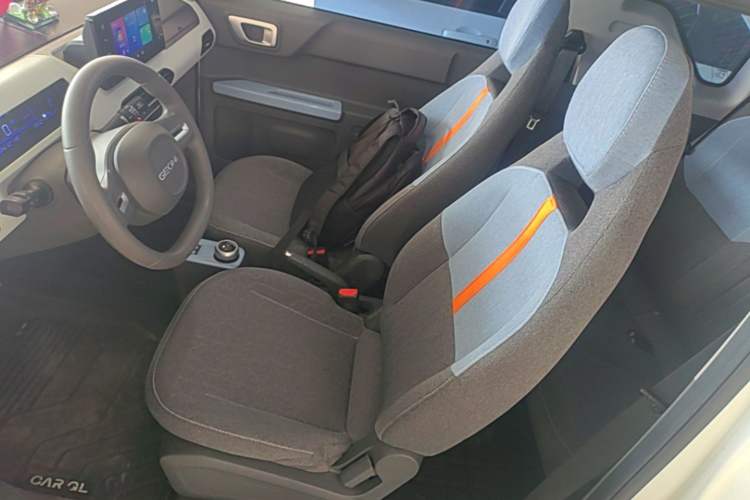 Used Geely Galaxy Panda 2024 Panda Mini 200km Endurance Bear Left Front Seat