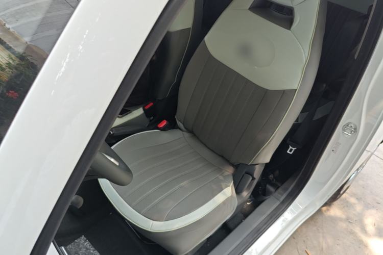 Used Geely Galaxy Panda 2024 Panda Mini 200km Endurance Bear Left Front Seat