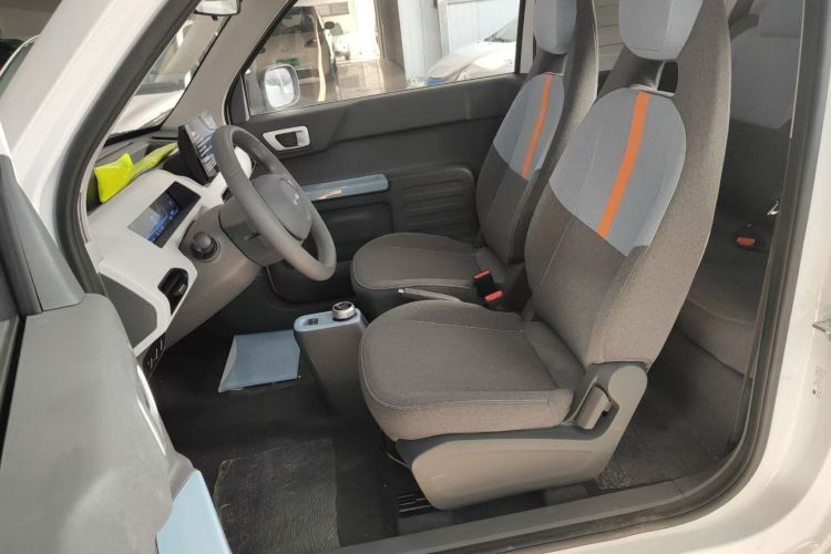 Used Geely Galaxy Panda 2024 Panda Mini 200km Endurance Bear Left Front Seat