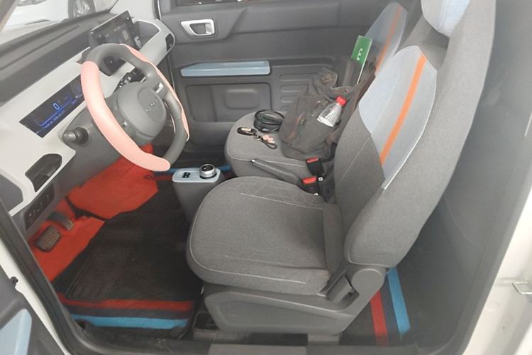 Used Geely Galaxy Panda 2024 Panda Mini 200km Endurance Bear Left Front Seat