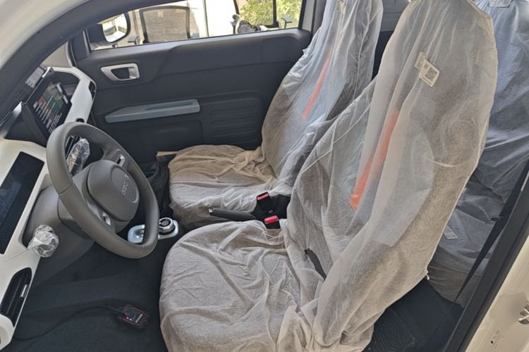 Used Geely Galaxy Panda 2024 Panda Mini 200km Endurance Bear Left Front Seat