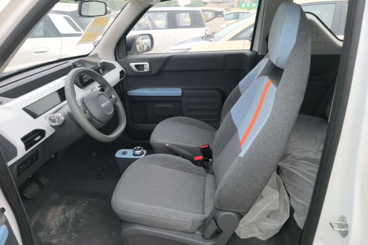 Used Geely Galaxy Panda 2024 Panda Mini 200km Endurance Bear Left Front Seat
