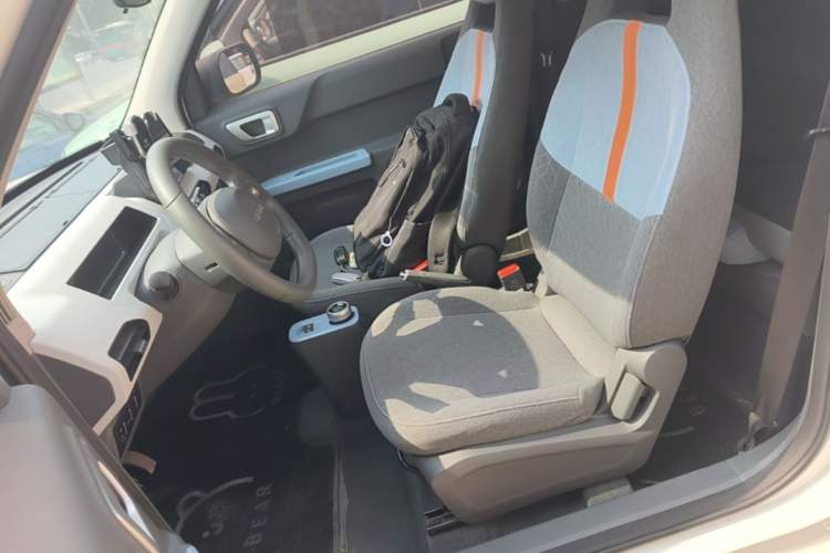 Used Geely Galaxy Panda 2024 Panda Mini 200km Endurance Bear Left Front Seat
