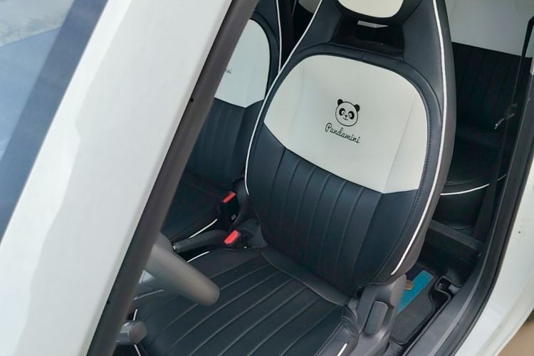 Used Geely Galaxy Panda 2024 Panda Mini 200km Endurance Bear Left Front Seat