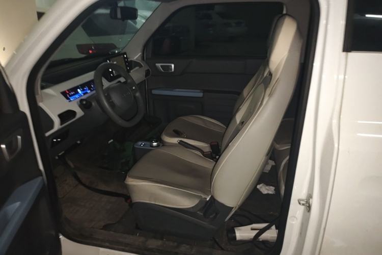 Used Geely Galaxy Panda 2024 Panda Mini 200km Endurance Bear Left Front Seat