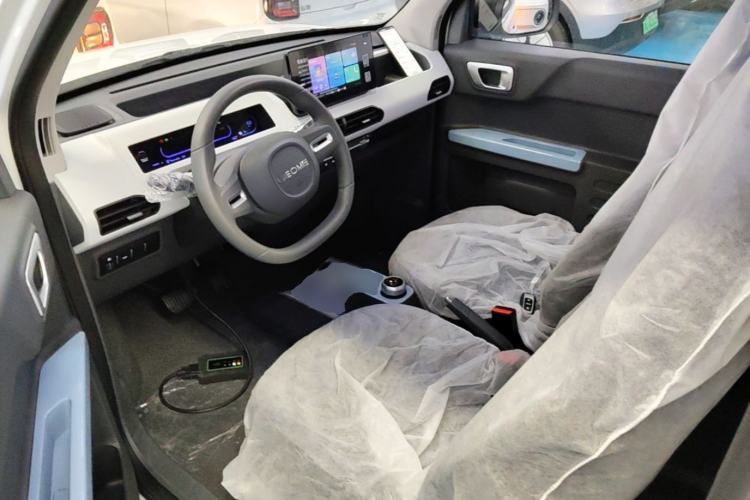 Used Geely Galaxy Panda 2024 Panda Mini 200km Endurance Bear Left Front Seat