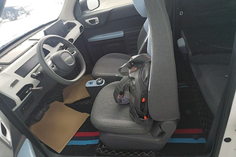 Used Geely Galaxy Panda 2024 Panda Mini 200km Endurance Bear Left Front Seat