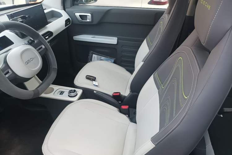 Used Geely Galaxy Panda 2024 200km Panda Rider Left Front Seat