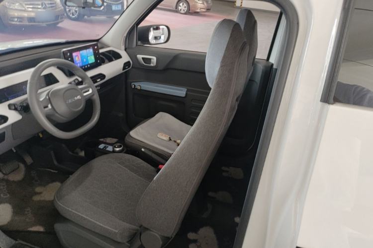 Used Geely Galaxy Panda 2024 Panda Mini 200km Endurance Bear Left Front Seat