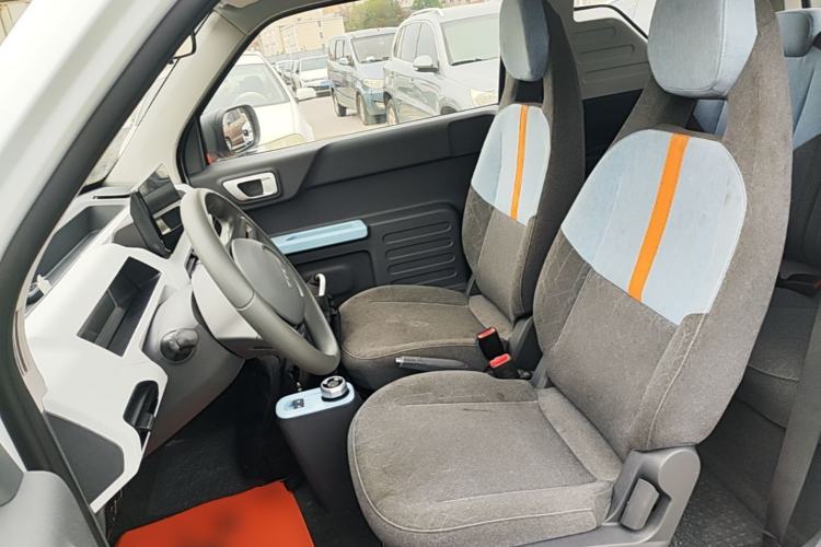 Used Geely Galaxy Panda 2024 Panda Mini 200km Endurance Bear Left Front Seat
