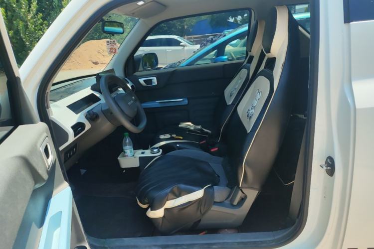 Used Geely Galaxy Panda 2024 Panda Mini 200km Endurance Bear Left Front Seat