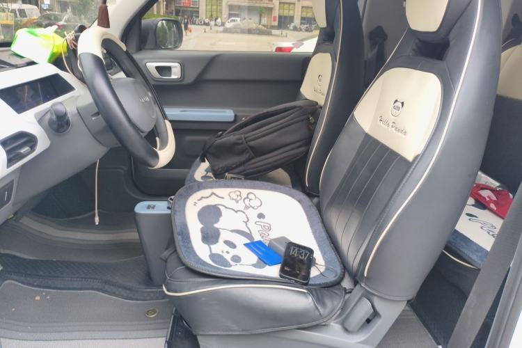 Used Geely Galaxy Panda 2024 Panda Mini 200km Endurance Bear Left Front Seat