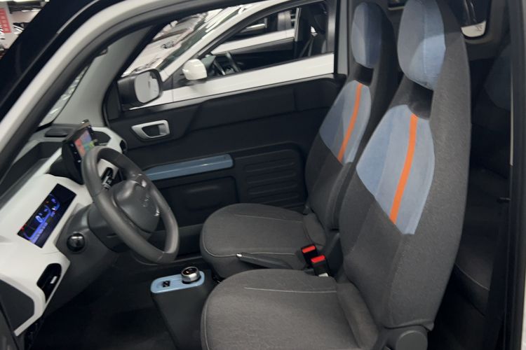 Used Geely Galaxy Panda 2024 Panda Mini 200km Endurance Bear Left Front Seat