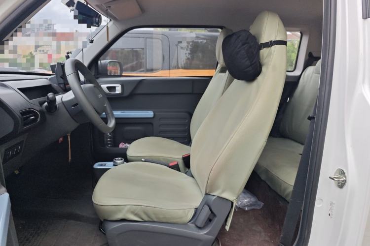 Used Geely Galaxy Panda 2024 Panda Mini 200km Endurance Bear Left Front Seat
