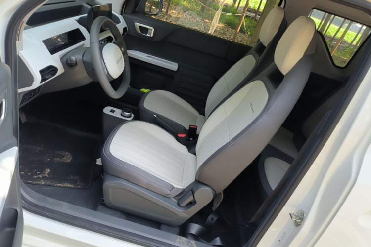 Used Geely Galaxy Panda 2024 200km Panda Kart Left Front Seat