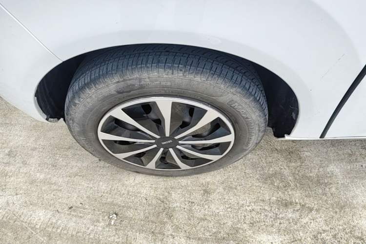 Used Geely Galaxy Panda 2024 200km Panda Kart Left Front Wheel Hub