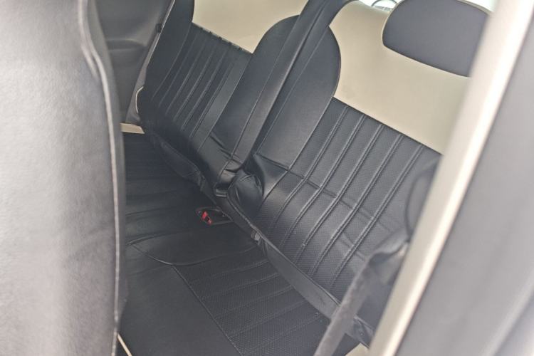 Used Geely Galaxy Panda 2024 Panda Mini 200km Endurance Bear Left Rear Seat