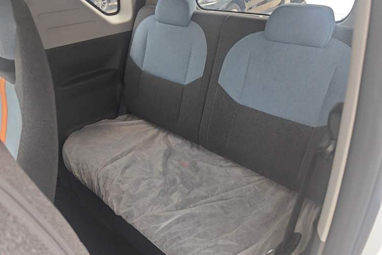 Used Geely Galaxy Panda 2024 Panda Mini 200km Endurance Bear Left Rear Seat