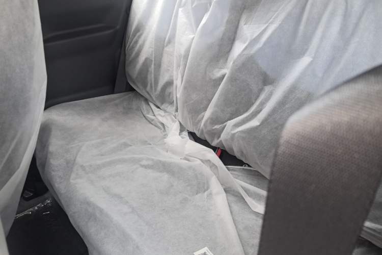 Used Geely Galaxy Panda 2024 Panda Mini 200km Endurance Bear Left Rear Seat