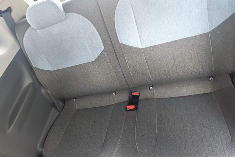 Used Geely Galaxy Panda 2024 Panda Mini 200km Endurance Bear Left Rear Seat