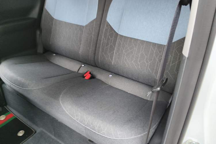 Used Geely Galaxy Panda 2024 Panda Mini 200km Endurance Bear Left Rear Seat