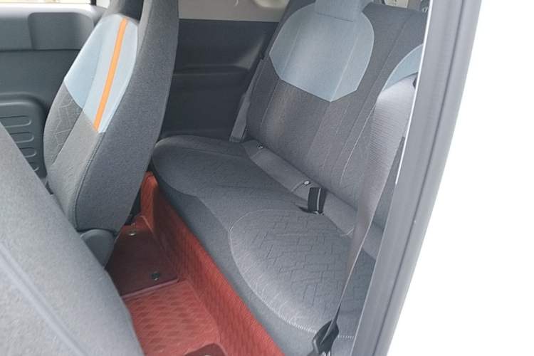 Used Geely Galaxy Panda 2024 Panda Mini 200km Endurance Bear Left Rear Seat
