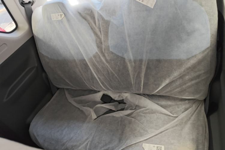 Used Geely Galaxy Panda 2024 Panda Mini 200km Endurance Bear Left Rear Seat