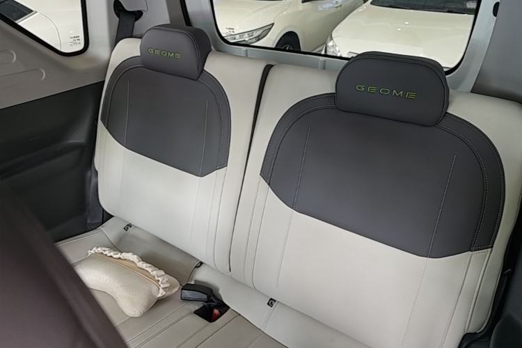 Used Geely Galaxy Panda 2024 200km Panda Rider Left Rear Seat