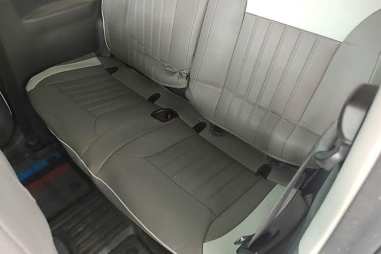 Used Geely Galaxy Panda 2024 Panda Mini 200km Endurance Bear Left Rear Seat