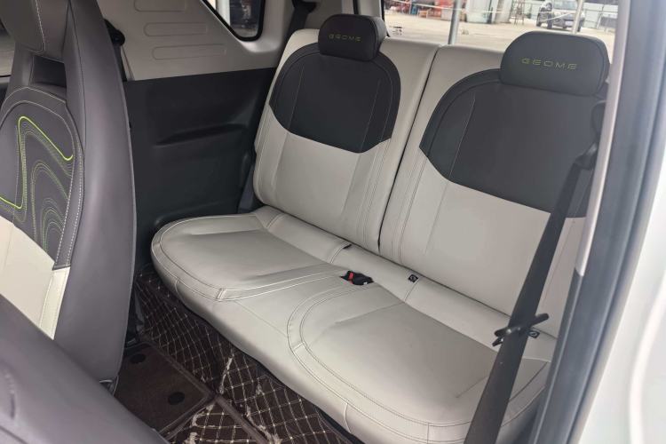 Used Geely Galaxy Panda 2024 200km Panda Rider Left Rear Seat