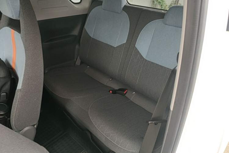 Used Geely Galaxy Panda 2024 Panda Mini 200km Longteng PRO Edition Left Rear Seat