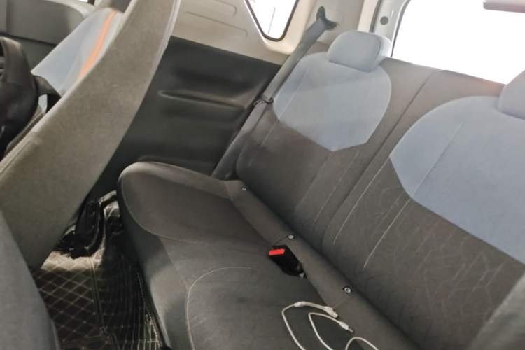 Used Geely Galaxy Panda 2024 Facelifted Panda Mini 200km Dragon Edition Left Rear Seat