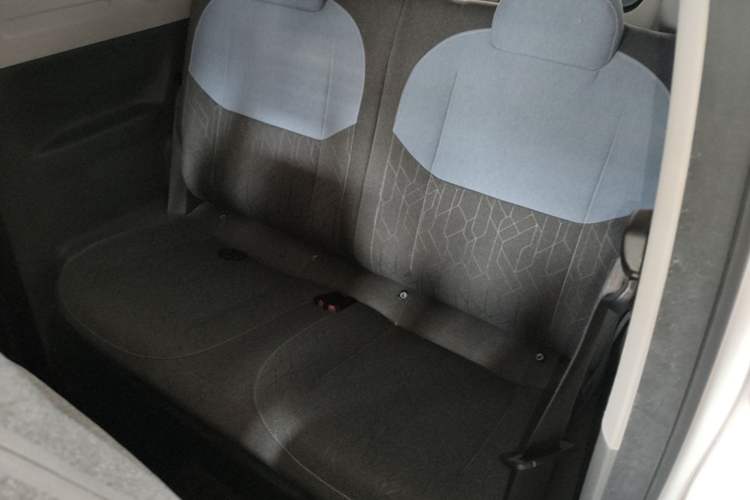 Used Geely Galaxy Panda 2024 Panda Mini 200km Endurance Bear Left Rear Seat