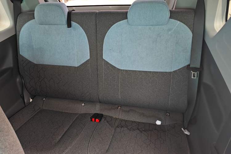 Used Geely Galaxy Panda 2024 Panda Mini 200km Endurance Bear Left Rear Seat