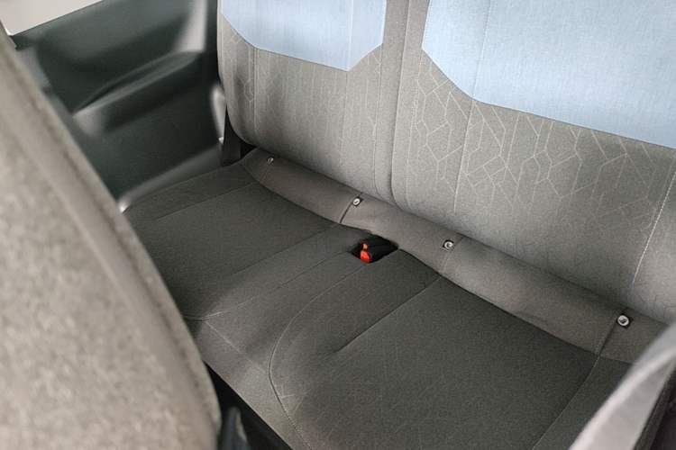 Used Geely Galaxy Panda 2024 Panda Mini 200km Endurance Bear Left Rear Seat