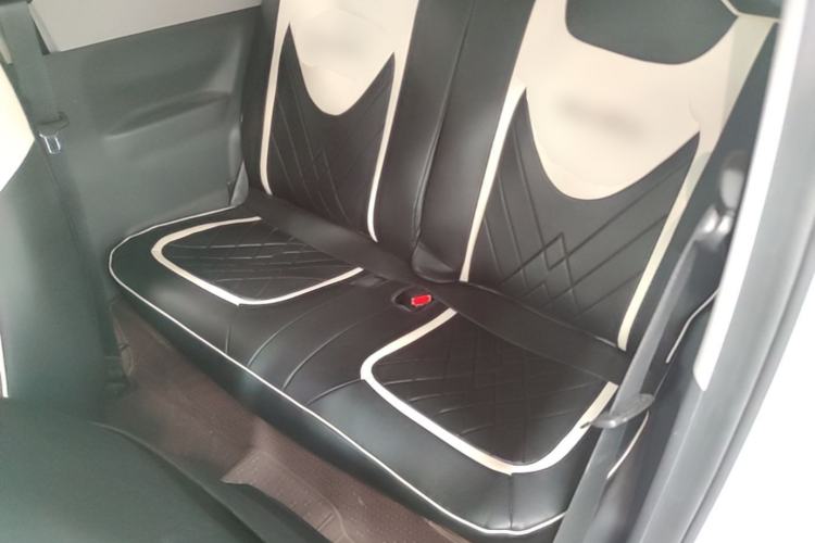 Used Geely Galaxy Panda 2024 Panda Mini 200km Endurance Bear Left Rear Seat